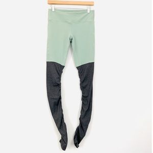 ALO YOGA GODDESS RIBBED LEGGING